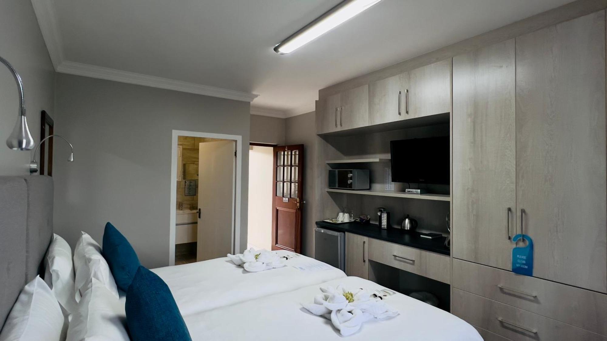 On The Estuary Hotel Knysna Exterior foto
